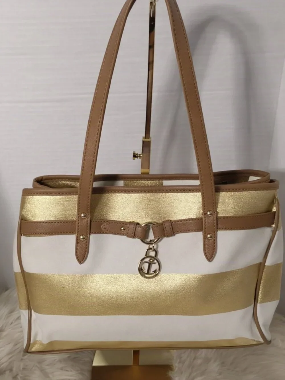 Tommy Hilfiger Gold & White Stripe Tote – Elegant Everyday Bag